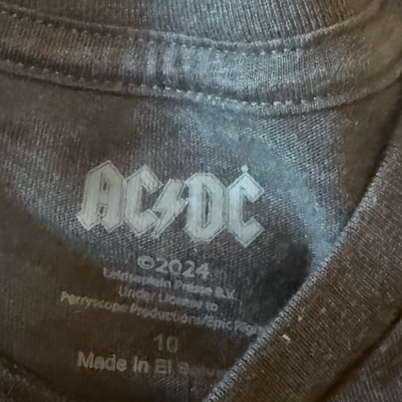 Ac/dc tshirt - Picture 2 of 2